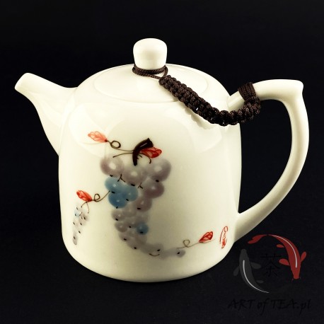 Porcelanowy czajniczek (porzeczka)(Jingdezhen)