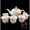 Delikatny zestaw porcelanowy (Tajwan)